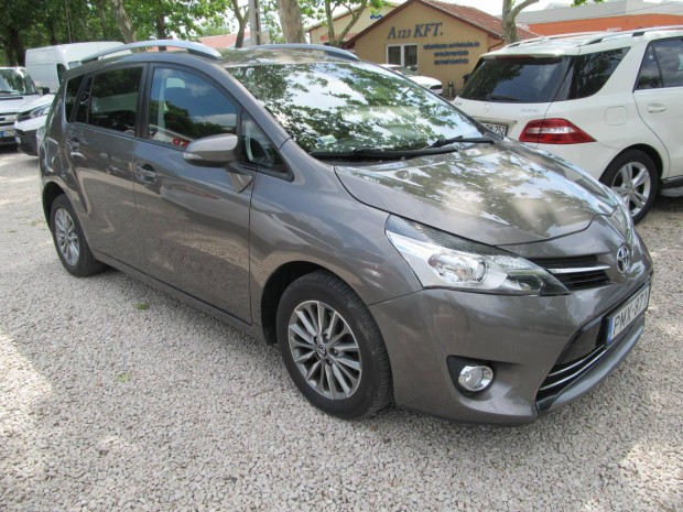 Toyota Verso 1.8 Active TSS CVT [7 szemly] Mag...
